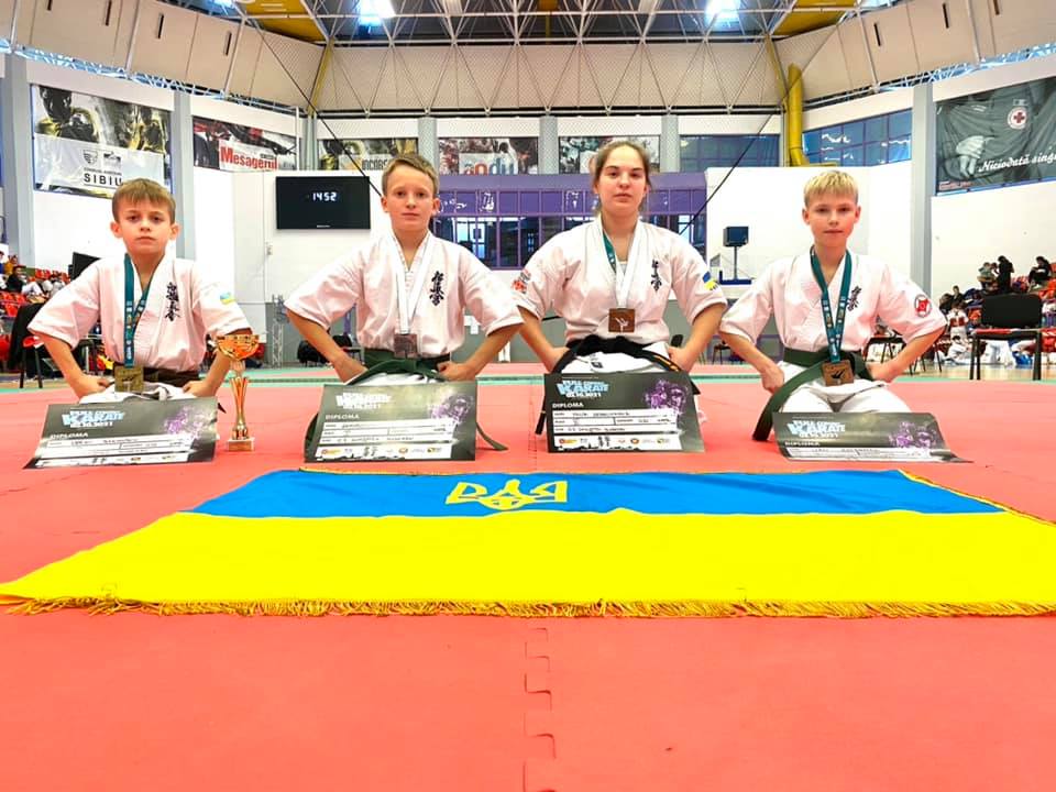 міжнародні змагання з кіокушин карате, Румунія. фото