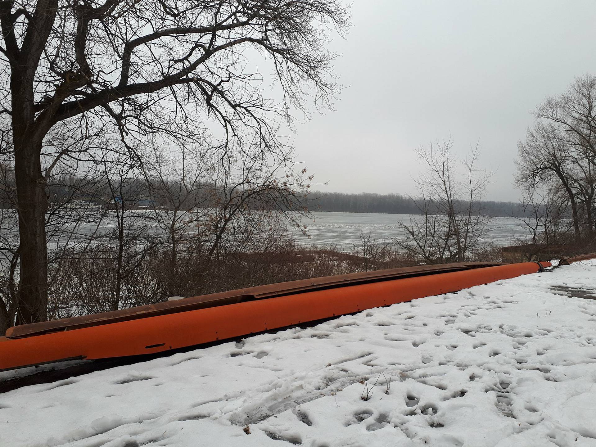 Водно-спортивна база «Водник». Фото Водно-спортивна база «Водник». Фото