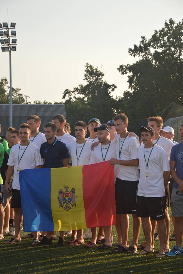 Нагородження учасників ЧС з футболу серед діаспорних команд. Фото