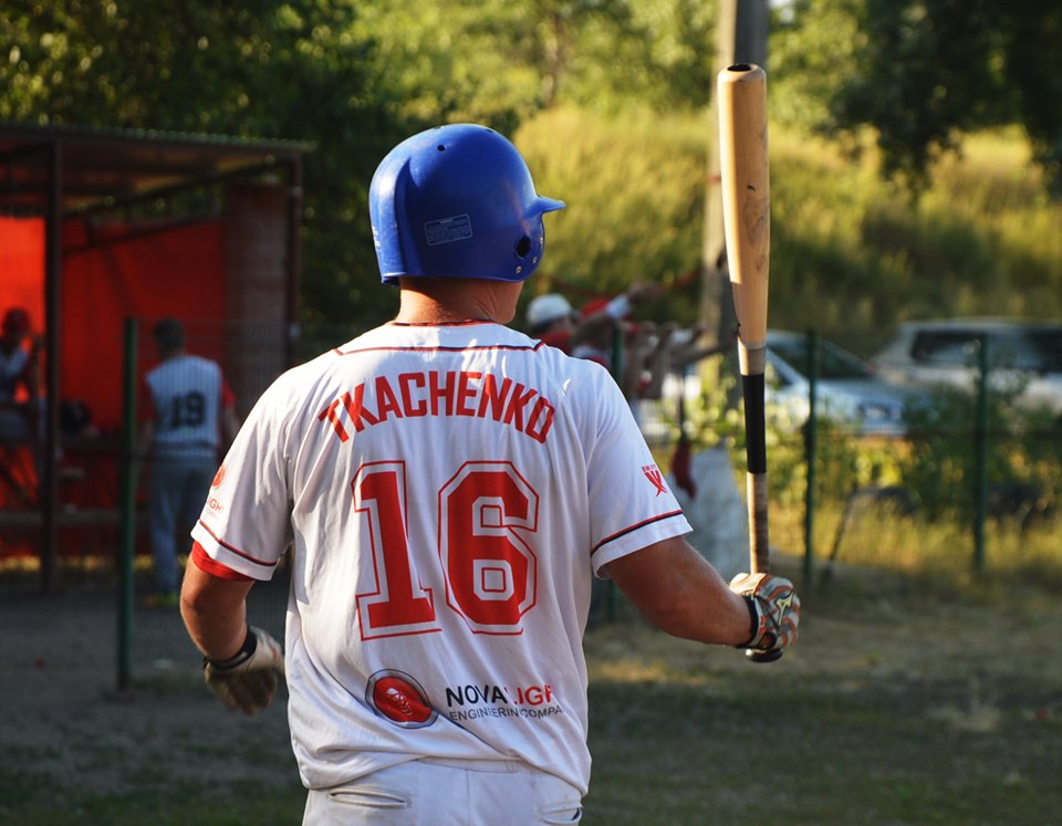 ЧУ з бейсболу, Атма - Західний вогонь. Фото