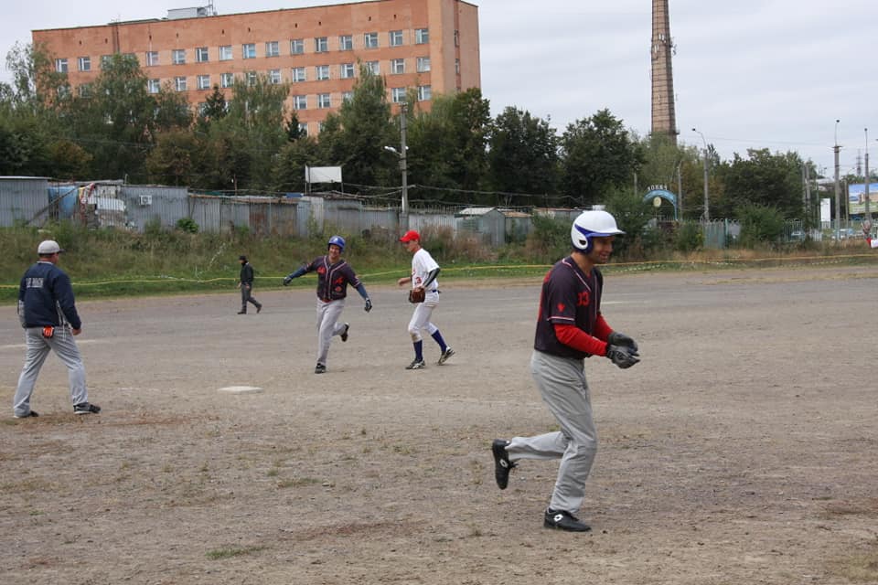 Західний Вогонь - Атма, 6 тур чемпіонату України з бейсболу. Фото
