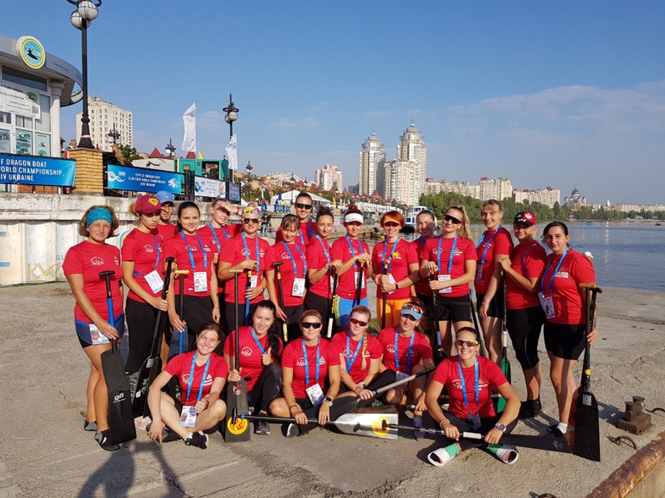 Клубний чемпіонат світу з веслування на човнах Дракон, Київ. Фото