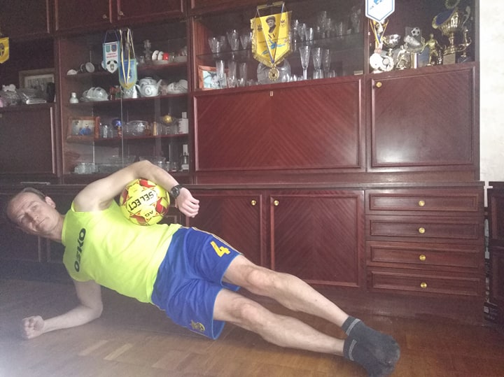 Спорт вдома від Дмитра Сабурова. Фото