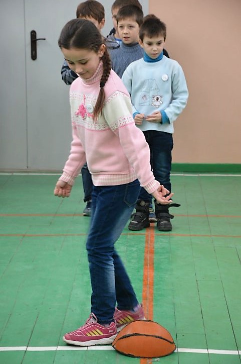 Школа №2, Узин. Фото