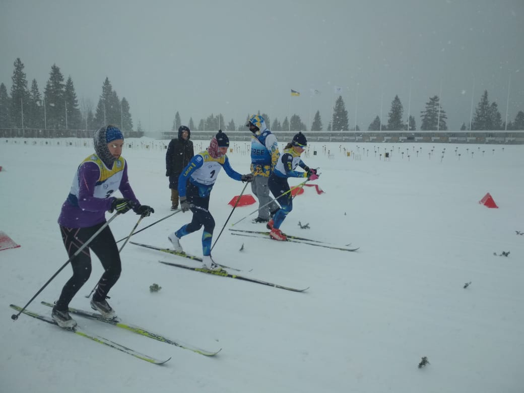 чемпіонат України з лижних перегонів серед спортсменів з вадами слуху. Фото