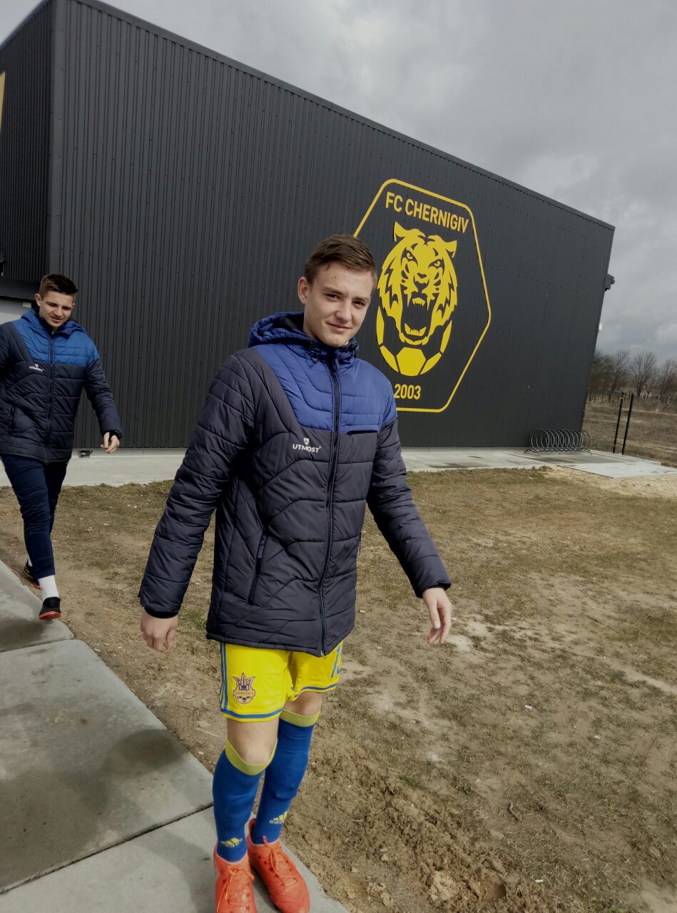 12 тур чемпіонату України з футболу ДЮФЛУ (Вища ліга). Фото