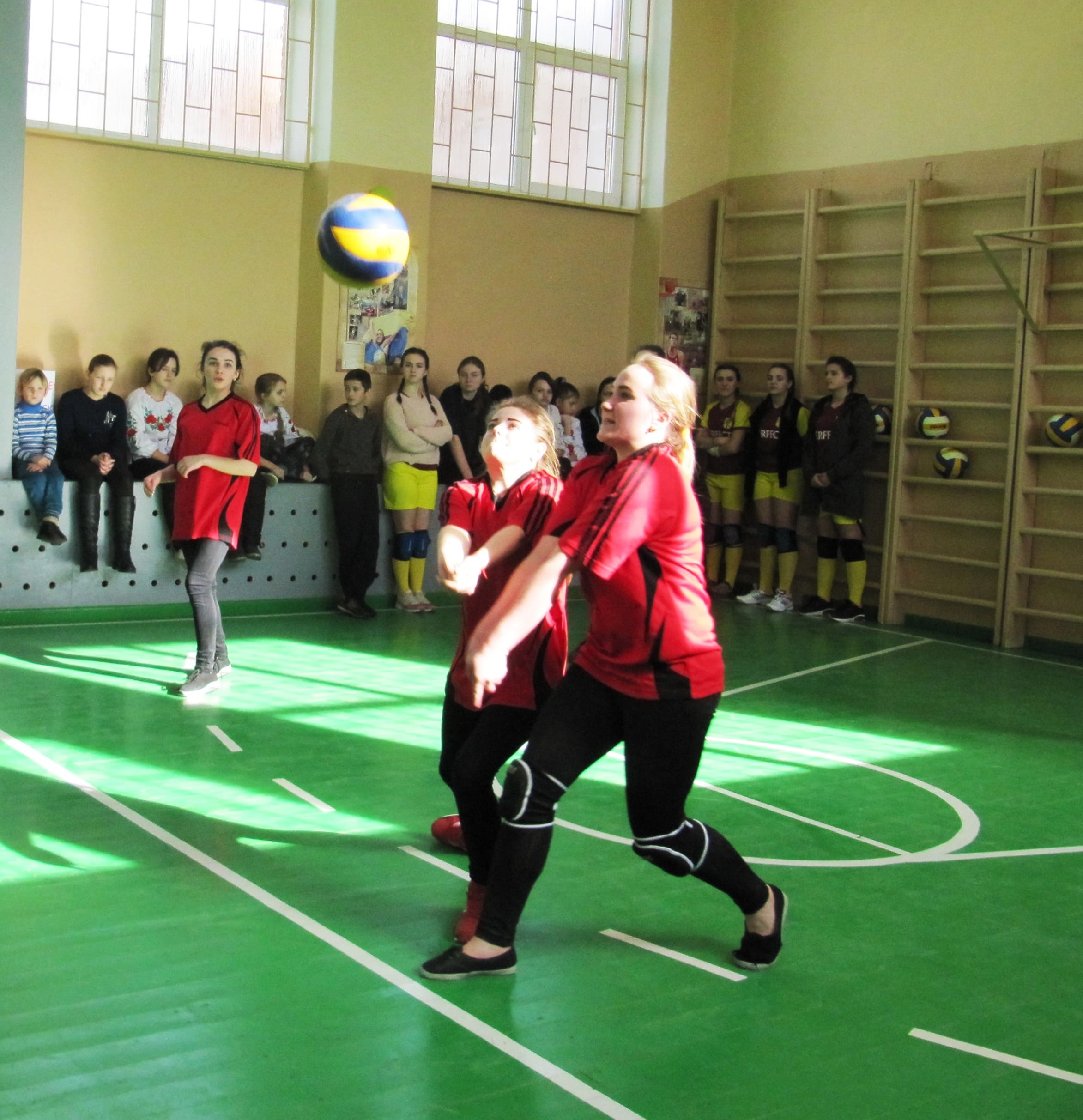 Шкільна волейбольна ліга України: перший етап. Фото