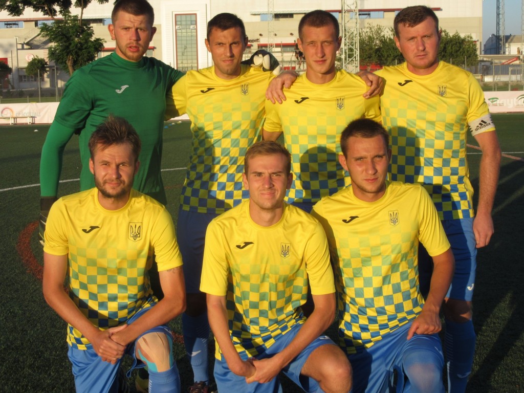 Збірна команда України - віце-чемпіони світу з футболу. Фото