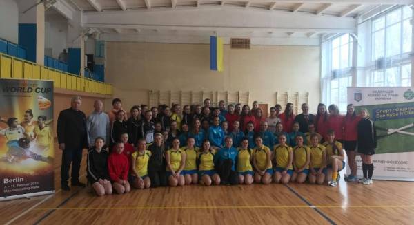 Чемпіонат України з індорхокею. Фото