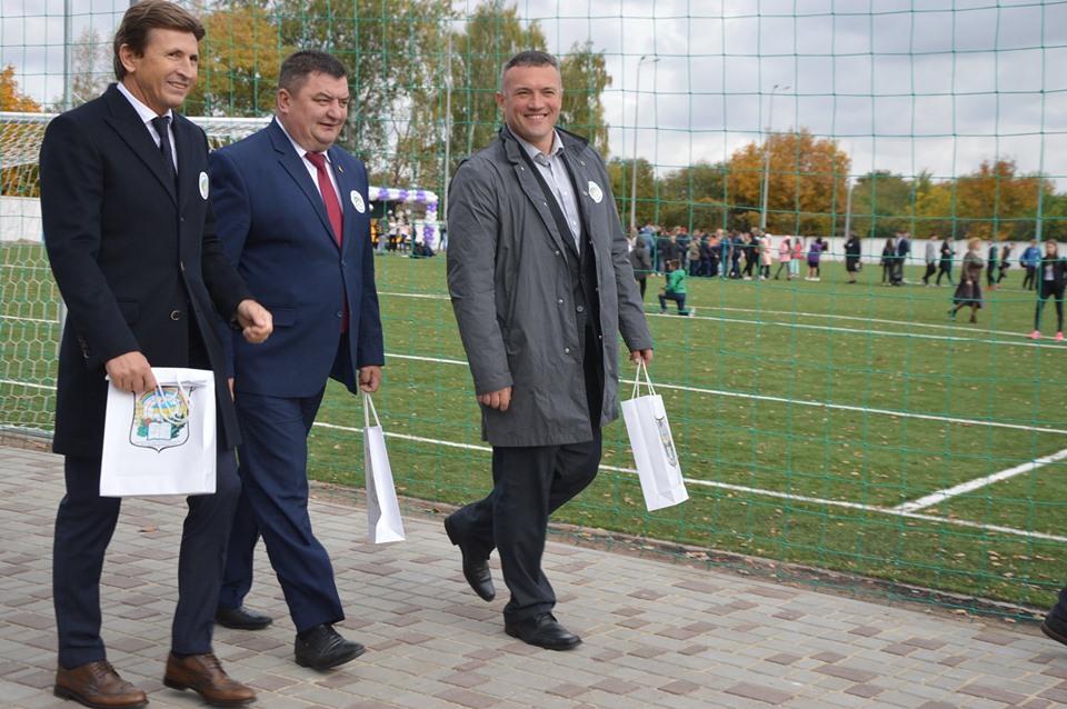 Відкриття стадіону в Борисполі. Фото