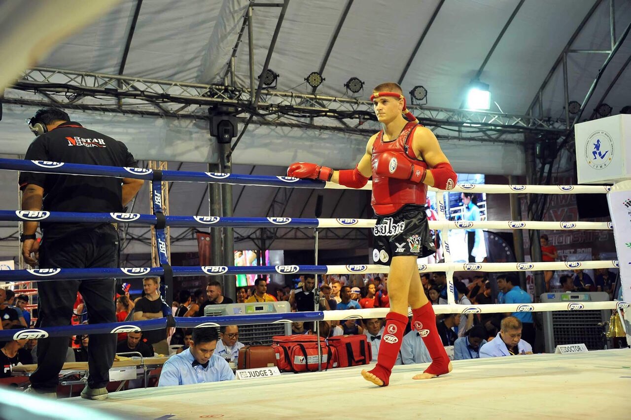 Влад Єрьоменко, ЧЄ з таїландського боксу, Бангкок. Фото